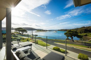 Champagne Views, Narooma